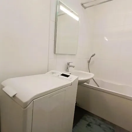 L'oasis-t2 Spacieux-wifi-tv-proche Gare アパート トゥール