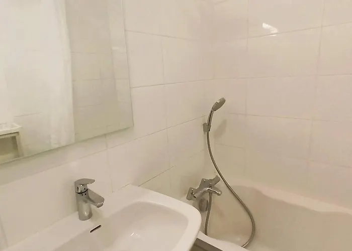 Apartamento L'oasis-t2 Spacieux-wifi-tv-proche Gare Tours